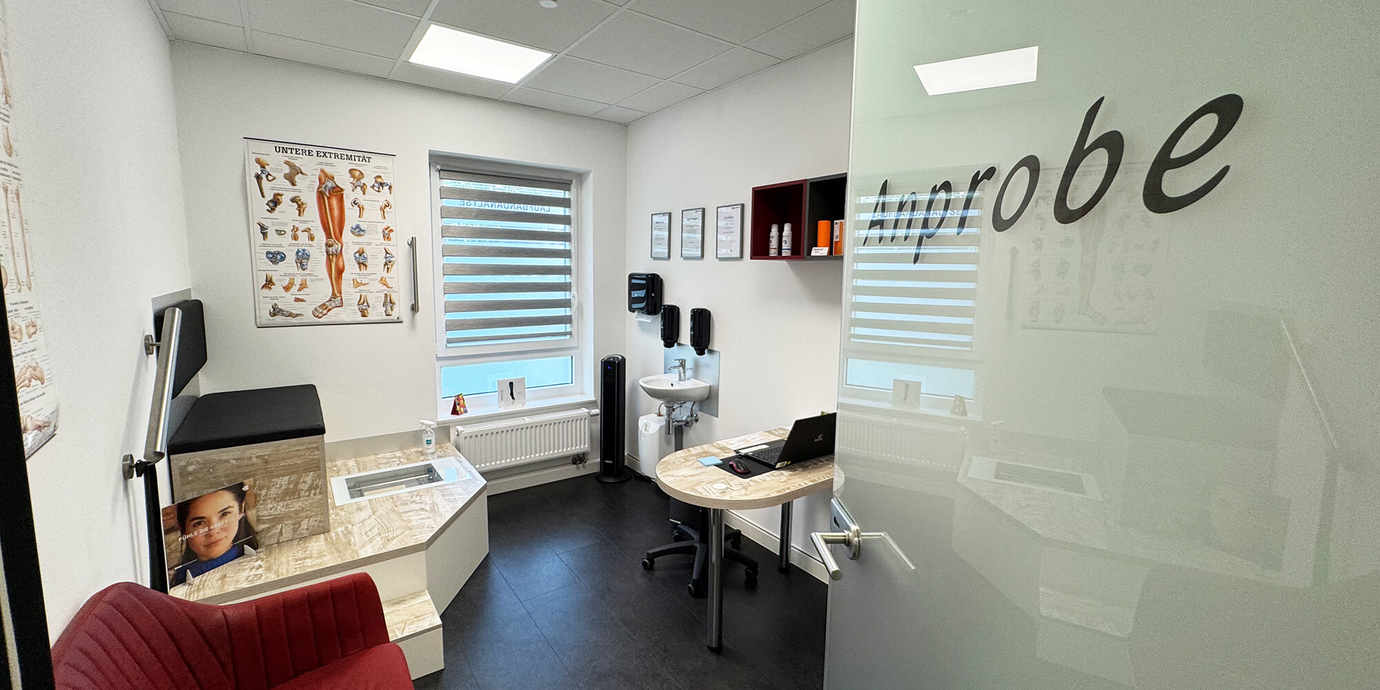 Anprobe und Anpassung Zimmer in Illingen